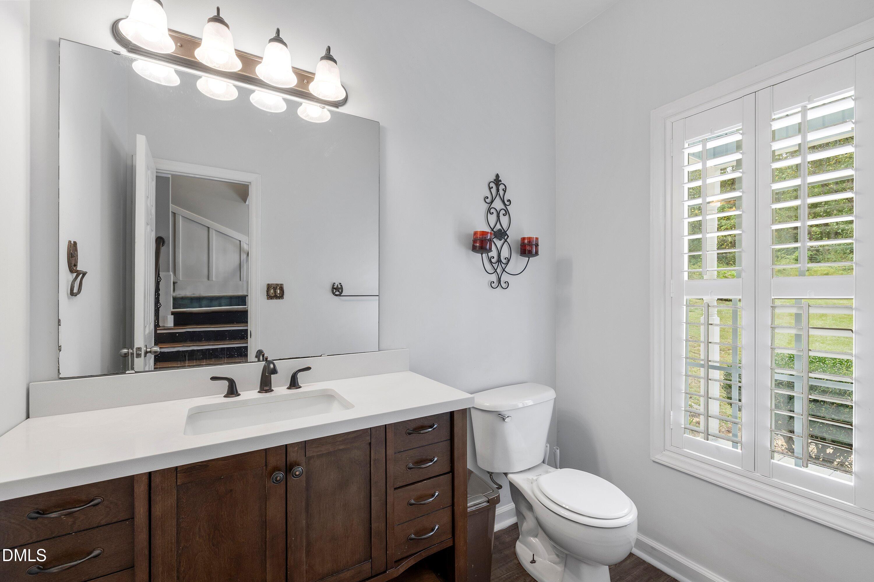 384 King Road Selma, NC 27576 - Photo 5 of 77 10-384 King Rd_8645