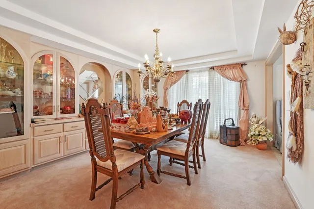 $1,100,000 | 4555 Edington Lane, Brookfield, WI 53045