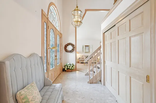 $1,100,000 | 4555 Edington Lane, Brookfield, WI 53045