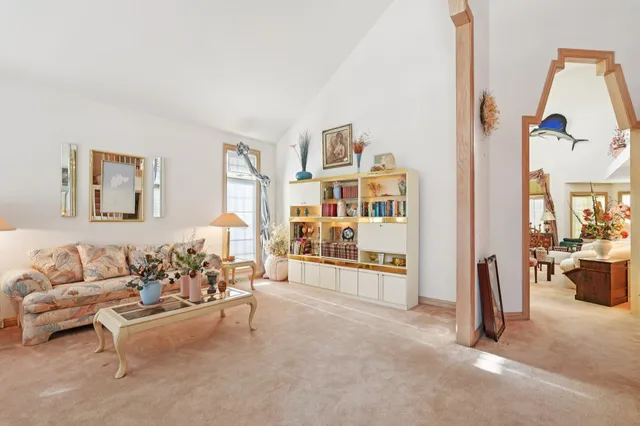 $1,100,000 | 4555 Edington Lane, Brookfield, WI 53045