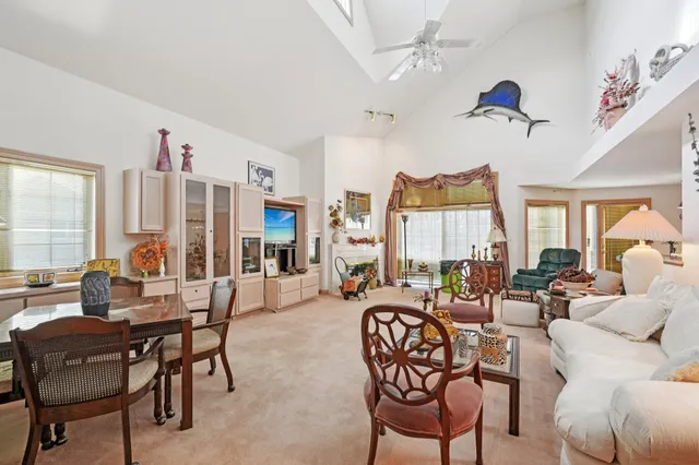 $1,100,000 | 4555 Edington Lane, Brookfield, WI 53045