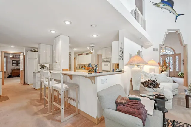 $1,100,000 | 4555 Edington Lane, Brookfield, WI 53045