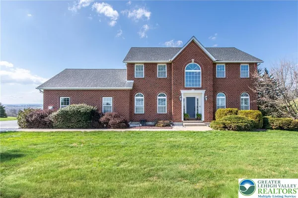 $529,900 | 3110 Valley View Drive, Bath, PA 18014