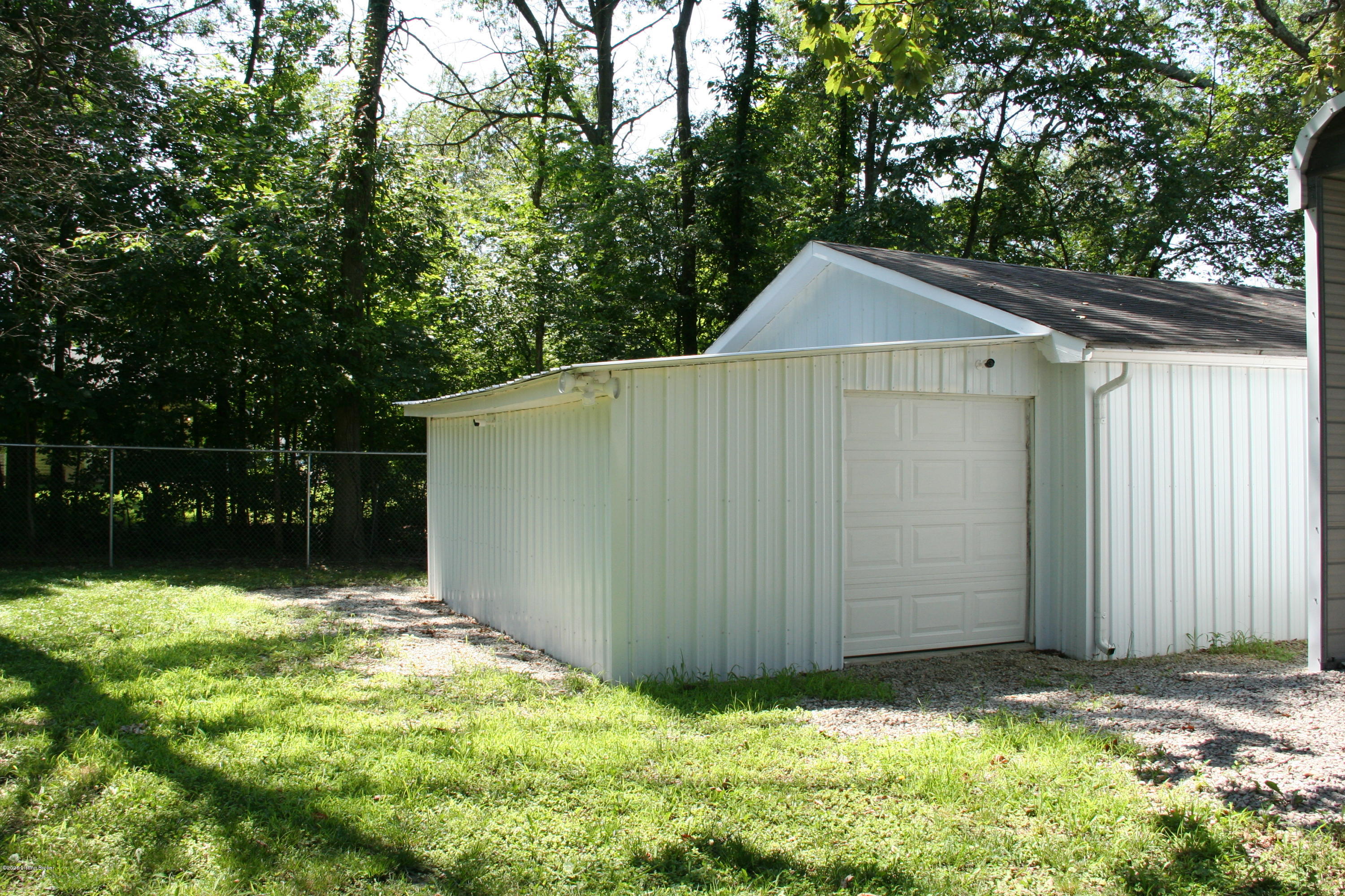520 West Blue Lick Road Shepherdsville, KY 40165 - Photo 46 of 47 IMG_5003