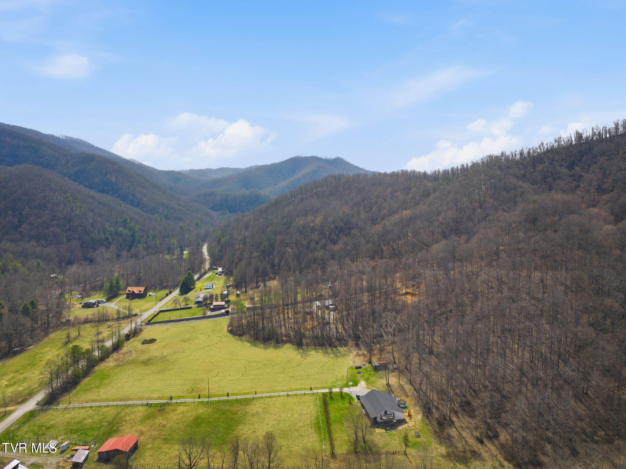 724 Dry Creek Road, Unit TR3 & TR4 Jonesborough, TN 37659 - Photo 25 of 34 11-web-or-mls-720 Dry Creek Rd-19