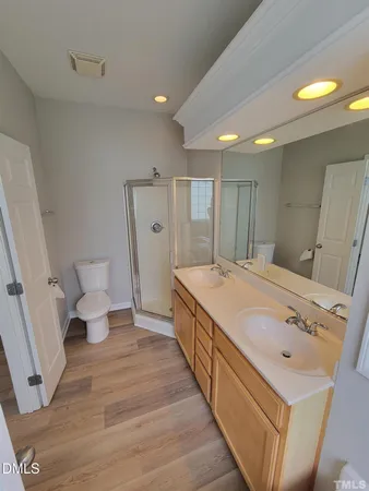 $2,195 | 7954 Willowglen Drive, Raleigh, NC 27616