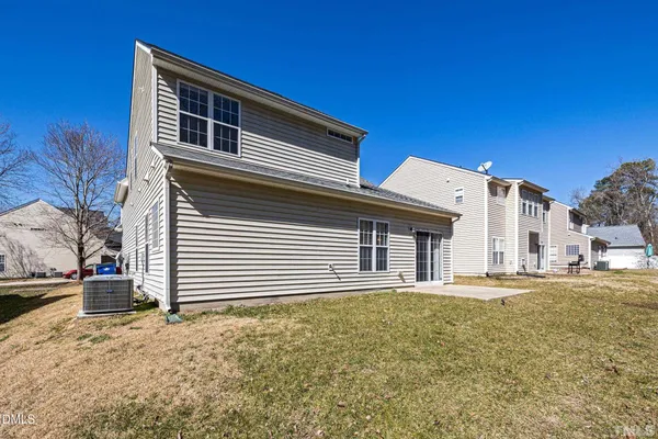 $2,195 | 7954 Willowglen Drive, Raleigh, NC 27616