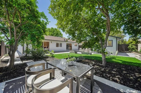 $2,488,000 | 967 Bidwell Avenue, Sunnyvale, CA 94086