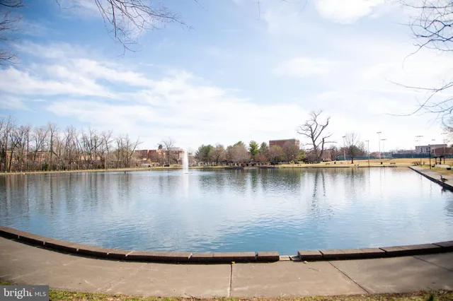 $299,500 | 106 West Southwerk Street, Winchester, VA 22601