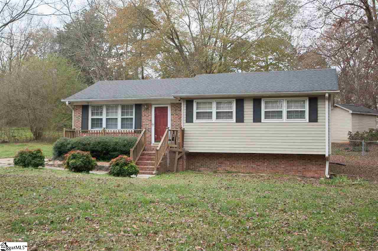 517 Garrett Street Fountain Inn, SC 29644 - Photo 2 of 19 Gallery Image 2