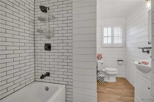 $199,899 | 72 Old Lyme Drive, Unit 3, Amherst, NY 14221