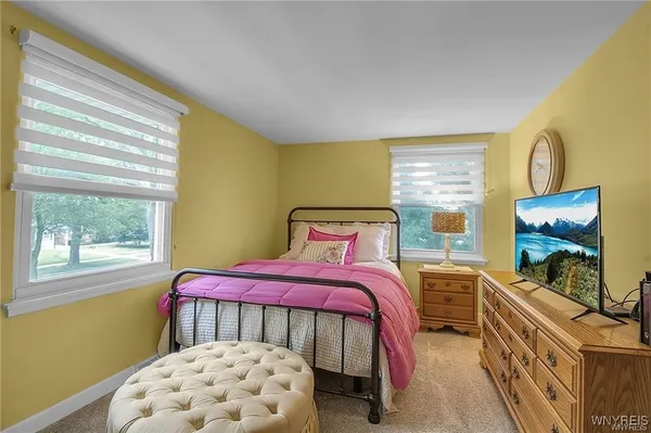 $199,899 | 72 Old Lyme Drive, Unit 3, Amherst, NY 14221