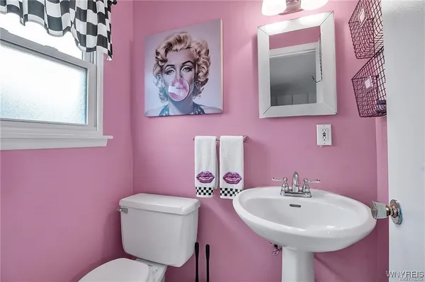 $199,899 | 72 Old Lyme Drive, Unit 3, Amherst, NY 14221