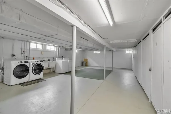 $199,899 | 72 Old Lyme Drive, Unit 3, Amherst, NY 14221