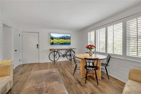 $199,899 | 72 Old Lyme Drive, Unit 3, Amherst, NY 14221