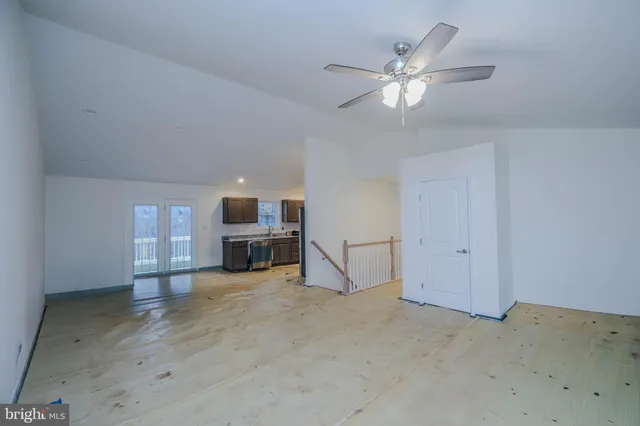 $425,000 | 928 High Top Road, Linden, VA 22642