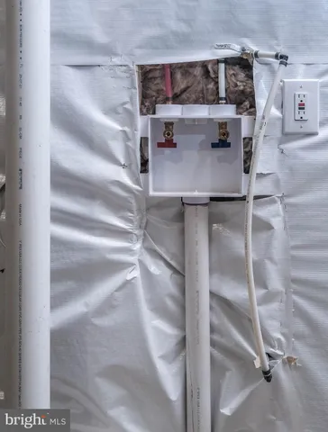 $425,000 | 928 High Top Road, Linden, VA 22642