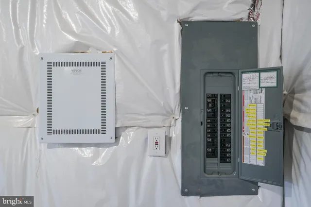 $425,000 | 928 High Top Road, Linden, VA 22642