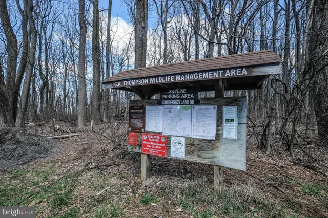 $425,000 | 928 High Top Road, Linden, VA 22642