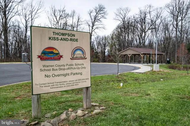 $425,000 | 928 High Top Road, Linden, VA 22642