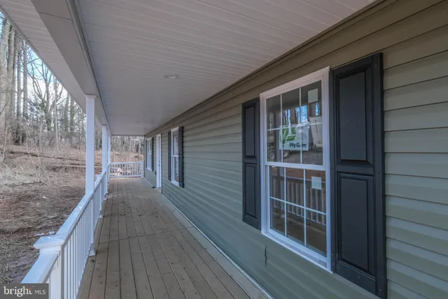 $425,000 | 928 High Top Road, Linden, VA 22642