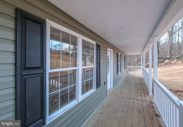 $425,000 | 928 High Top Road, Linden, VA 22642