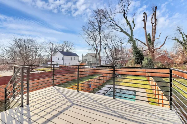 $3,995 | 213 Keswick Avenue, Charlotte, NC 28206