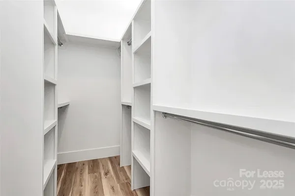 $3,995 | 213 Keswick Avenue, Charlotte, NC 28206