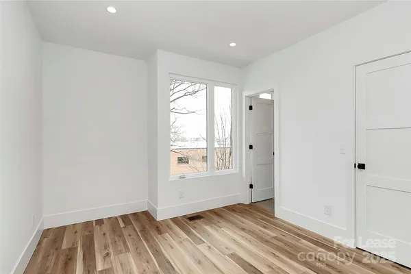 $3,995 | 213 Keswick Avenue, Charlotte, NC 28206