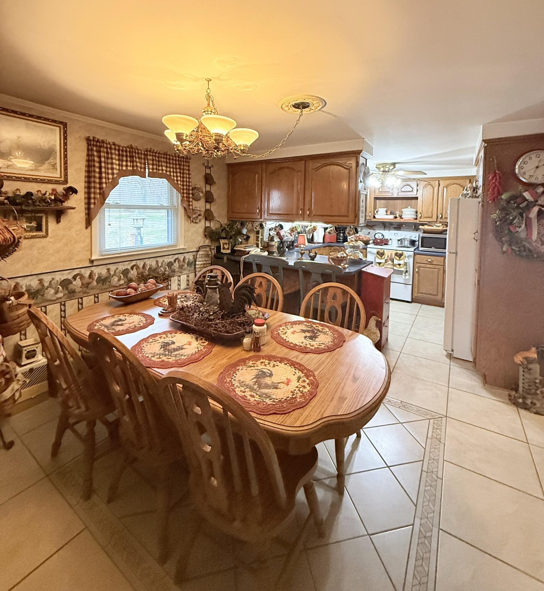 73 Tyner Loop Tyner, KY 40486 - Photo 6 of 41 Dining area