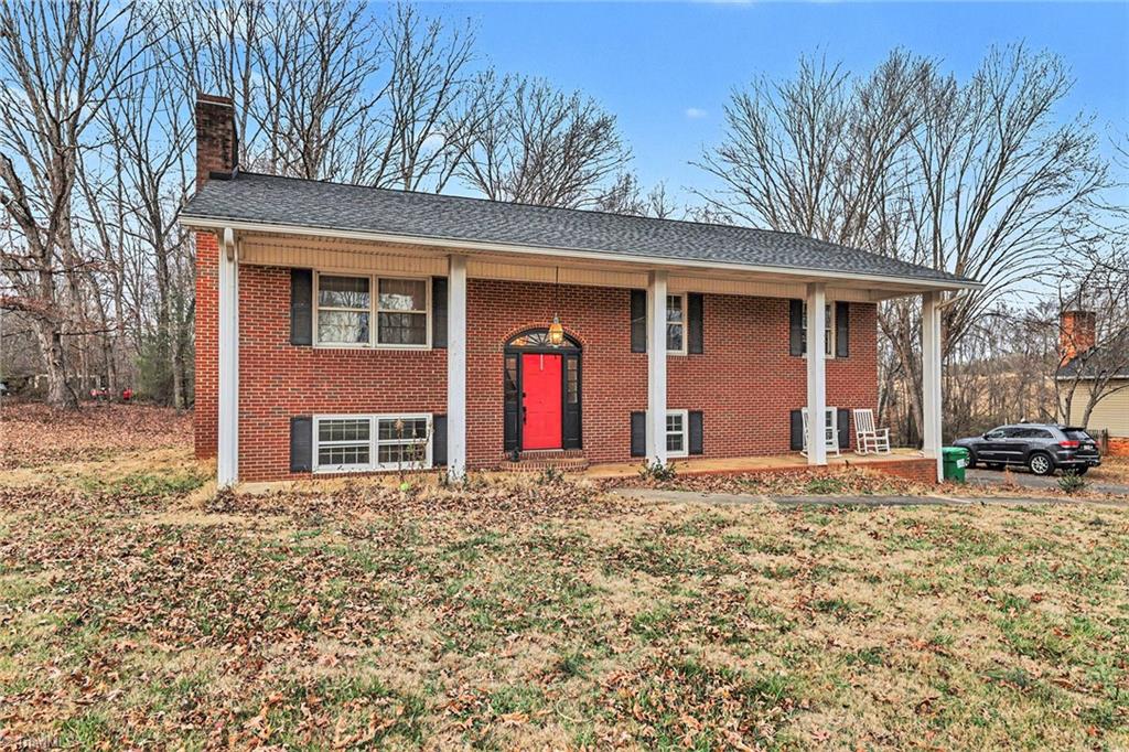 436 White Road King, NC 27021 - Photo 2 of 15