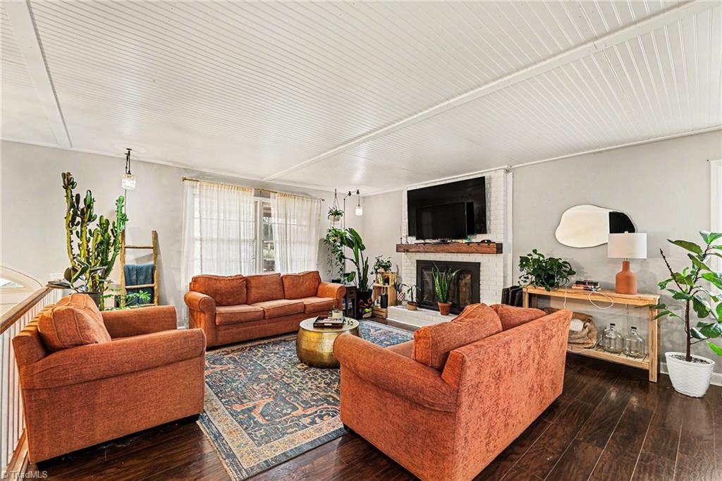 436 White Road King, NC 27021 - Photo 4 of 15