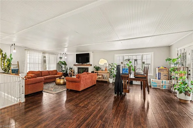 $260,000 | 436 White Road, King, NC 27021