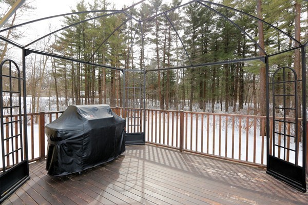 133 Plain Road Wayland, MA 01778 - Photo 5 of 23