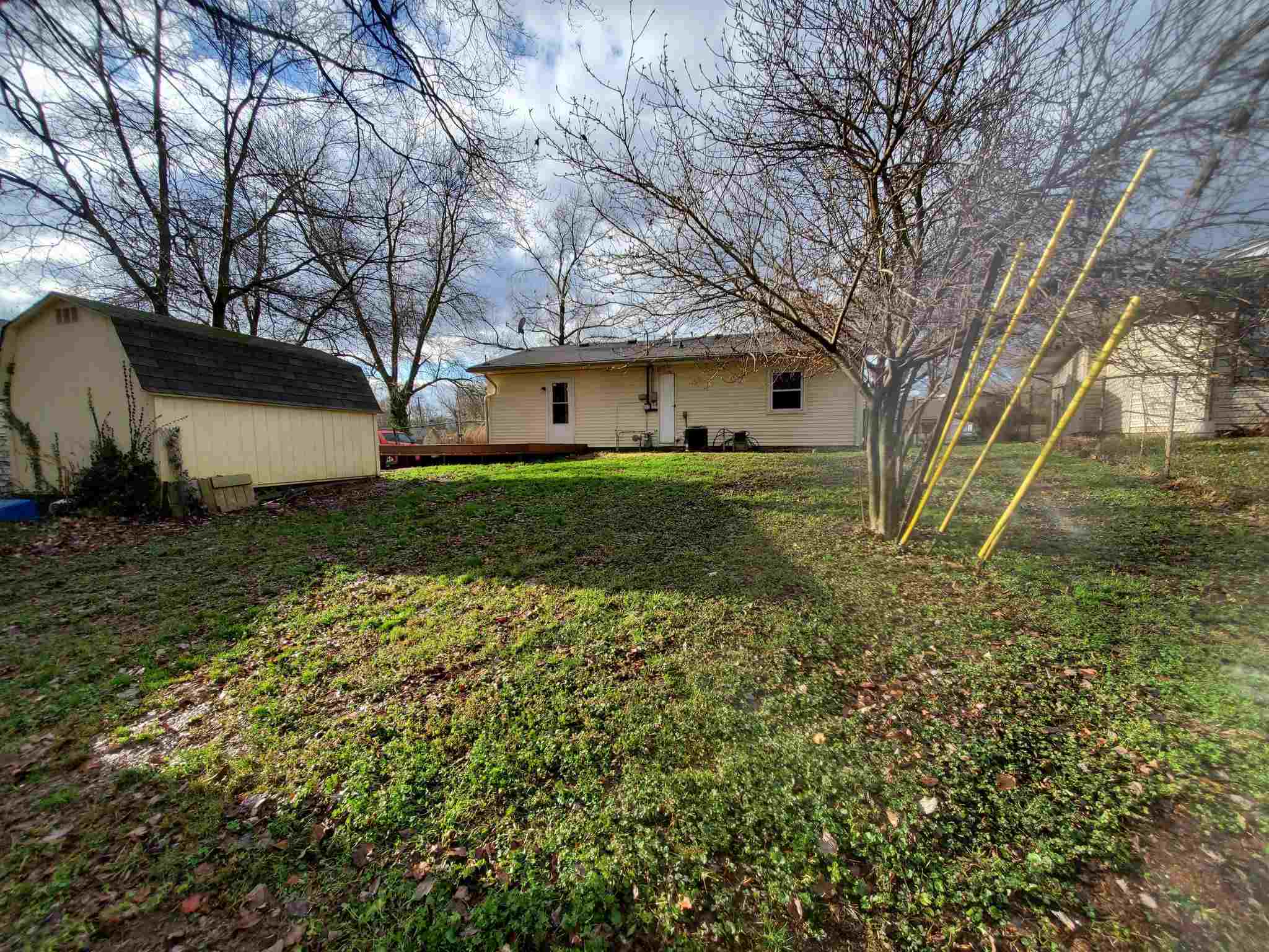 5213 Chadwick Road Evansville, IN 47710 - Photo 17 of 19 Gallery Image 17