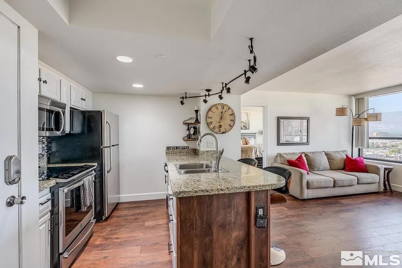 450 North Arlington Ave Unit 1016