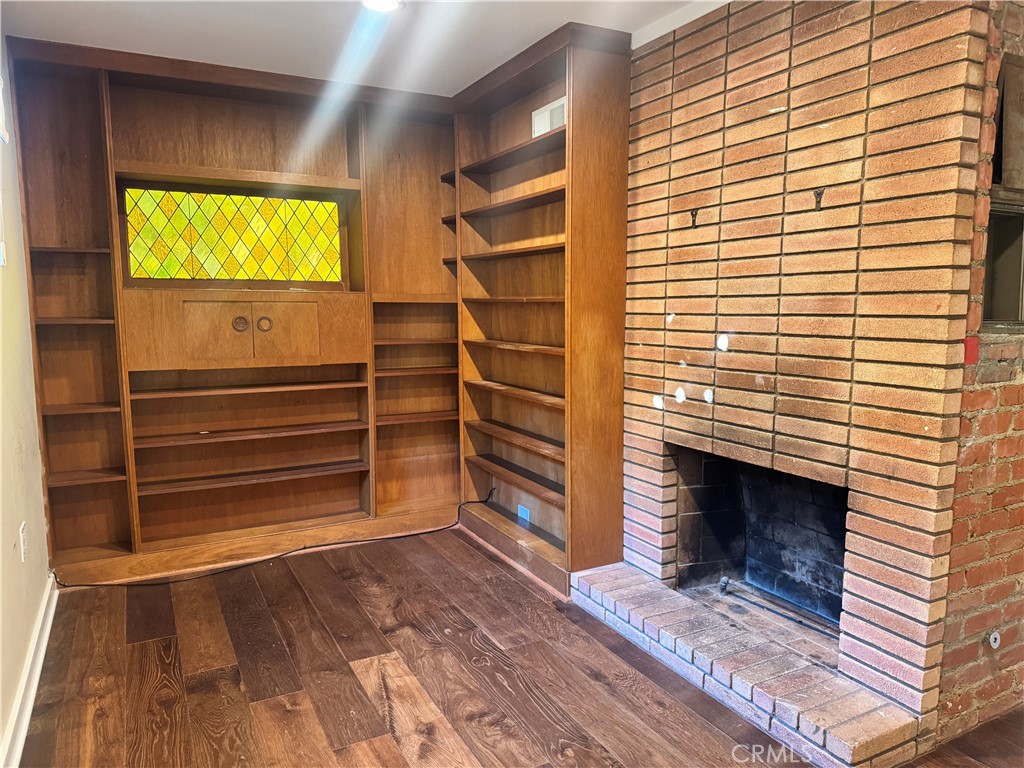 2248 East Chevy Chase Drive Glendale, CA 91206 - Photo 4 of 25 a view of walk in closet and bedroom