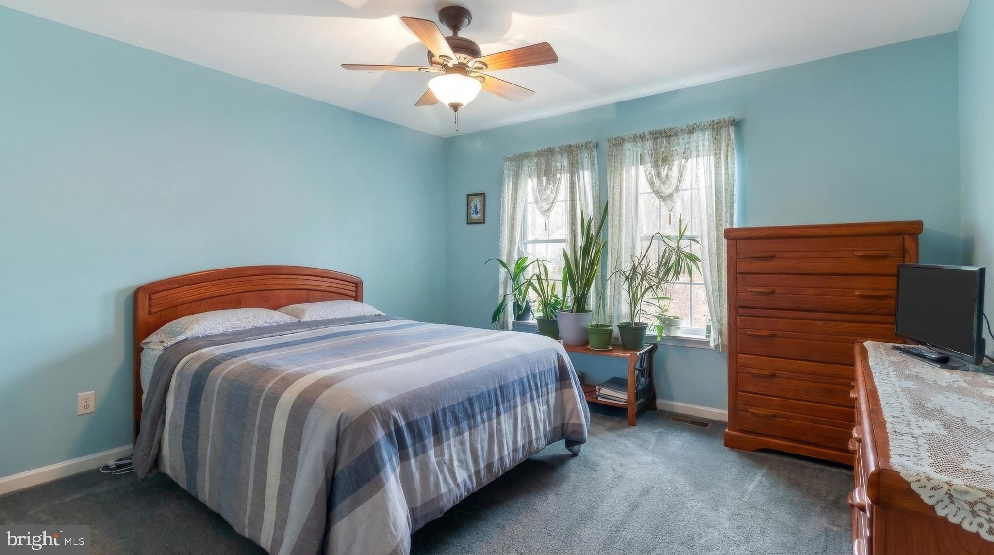 321 Thompson Avenue Chesilhurst, NJ 08089 - Photo 19 of 45