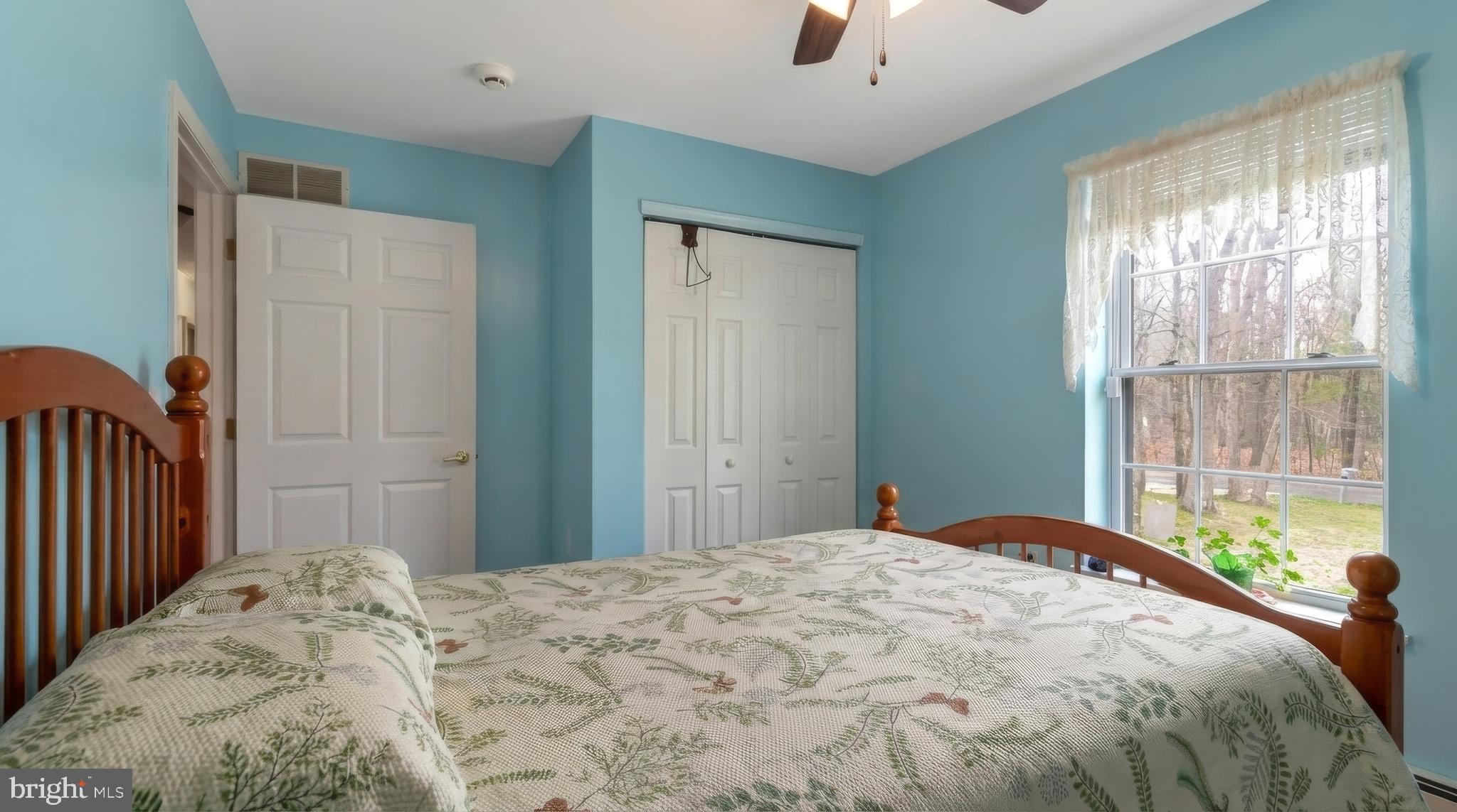 321 Thompson Avenue Chesilhurst, NJ 08089 - Photo 28 of 45