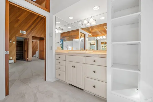 $1,089,000 | 9105 Loch Haven Drive, Santa Rosa, CA 95404