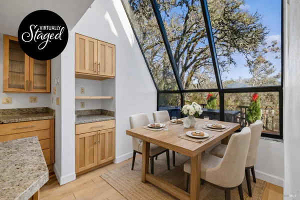 $1,089,000 | 9105 Loch Haven Drive, Santa Rosa, CA 95404