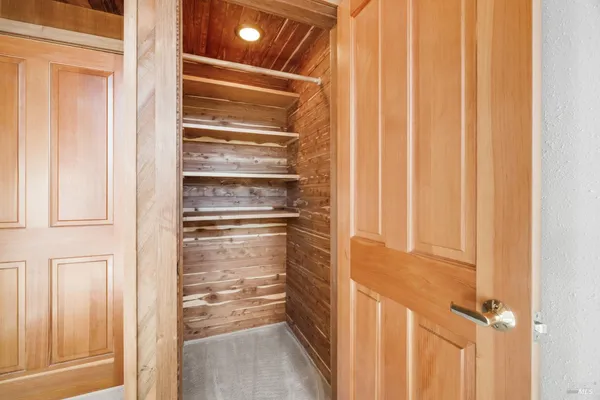 $1,089,000 | 9105 Loch Haven Drive, Santa Rosa, CA 95404