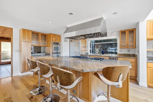 $1,089,000 | 9105 Loch Haven Drive, Santa Rosa, CA 95404