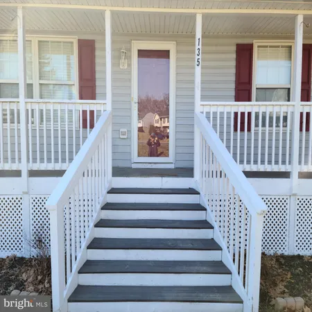 $2,570 | 135 Hill Valley Drive, Winchester, VA 22602