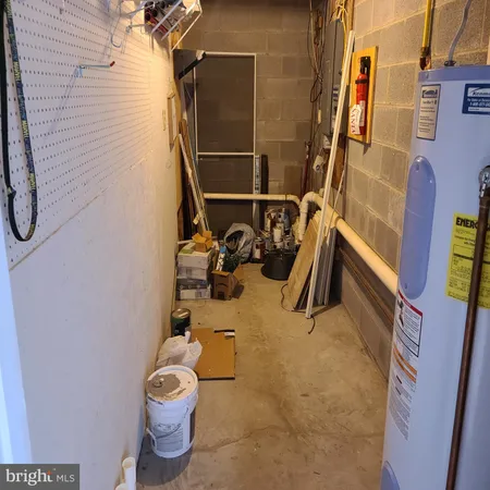 $2,570 | 135 Hill Valley Drive, Winchester, VA 22602