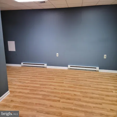 $2,570 | 135 Hill Valley Drive, Winchester, VA 22602