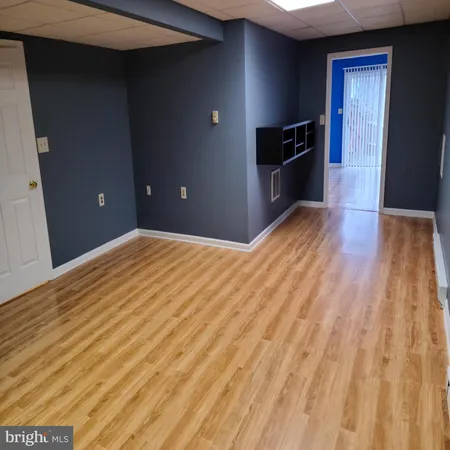 $2,570 | 135 Hill Valley Drive, Winchester, VA 22602