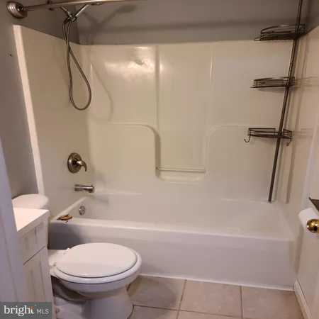 $2,570 | 135 Hill Valley Drive, Winchester, VA 22602