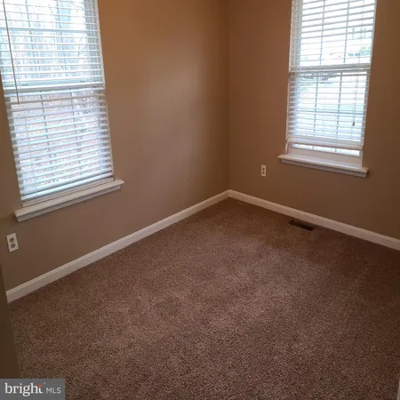 $2,570 | 135 Hill Valley Drive, Winchester, VA 22602