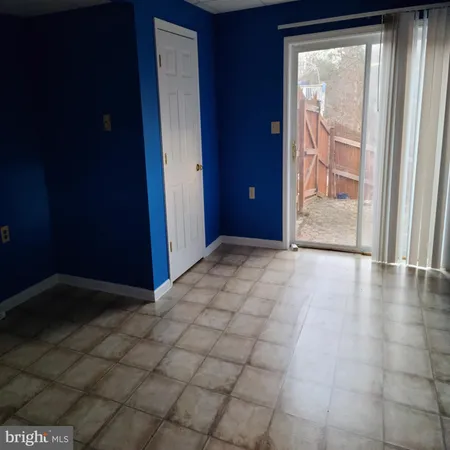 $2,570 | 135 Hill Valley Drive, Winchester, VA 22602